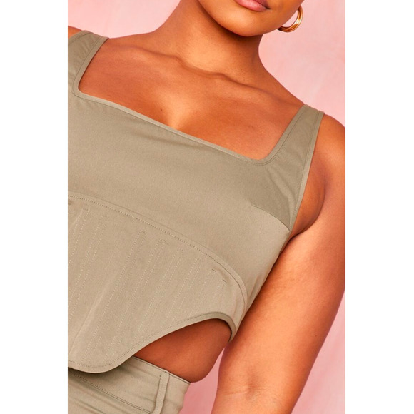 Prettylittlething Plus Khaki Twill Dip Hem Structured Cargo Corset Size 16 NWT - Picture 4 of 7